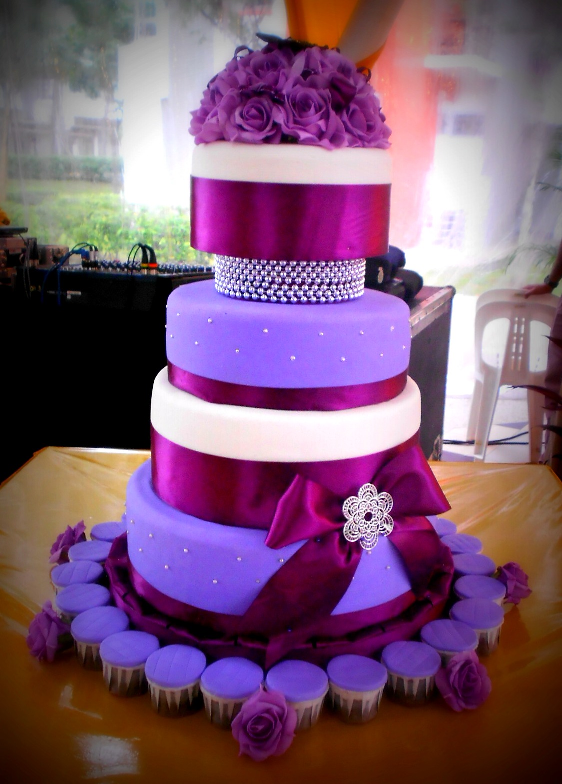 WEDDING CAKE DESIGN: Pop Rock! — Angel Food